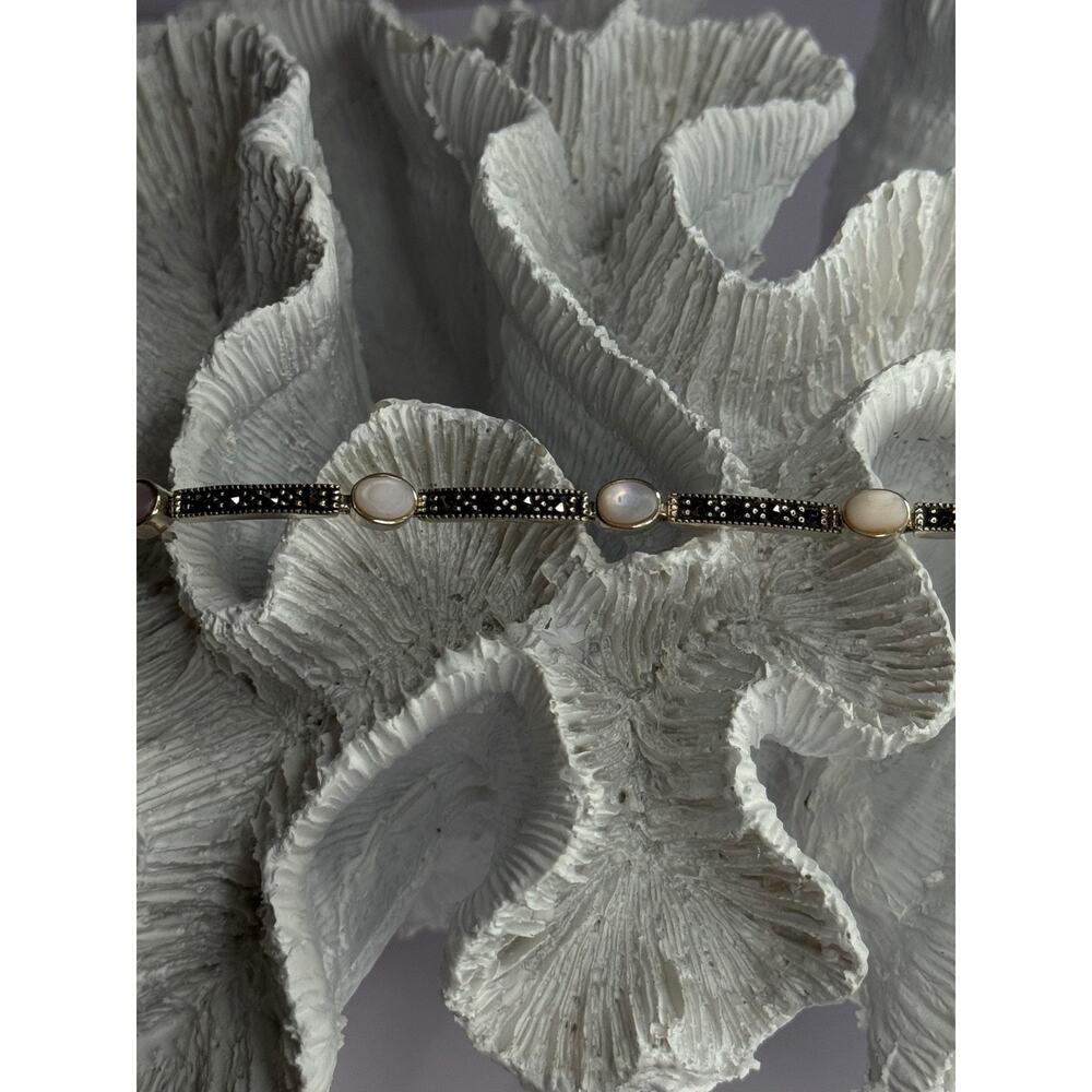 925 Sterling Silver Pink Abalone & Marcasite Bracelet Length 7.5